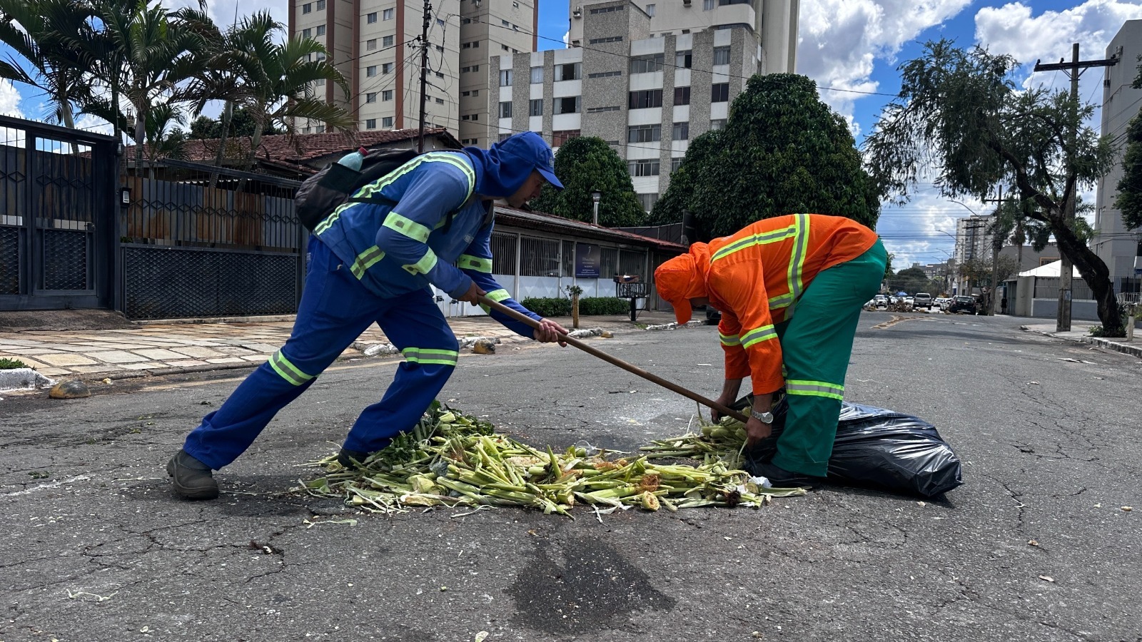 Comurg garante limpeza e organização em quase 200 feiras livres de Goiânia