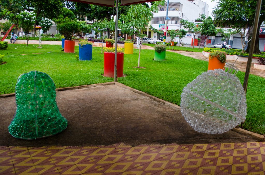 Parque Vaca Brava recebe árvore de Natal flutuante – Prefeitura de Goiânia