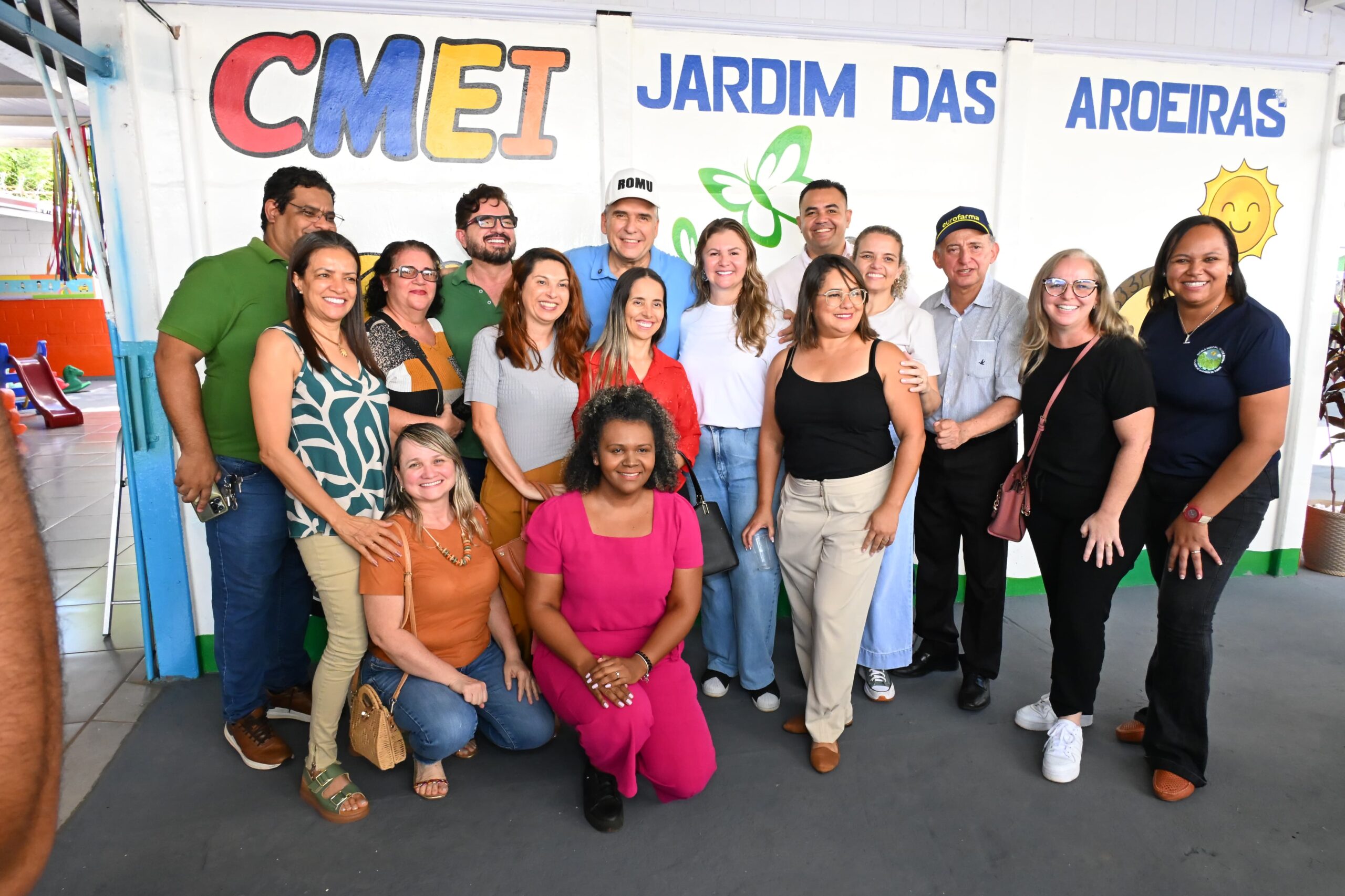 Mabel vistoria Cmei Jardim das Aroeiras durante 2º Mutirão de 100 dias de ação da Prefeitura de Goiânia