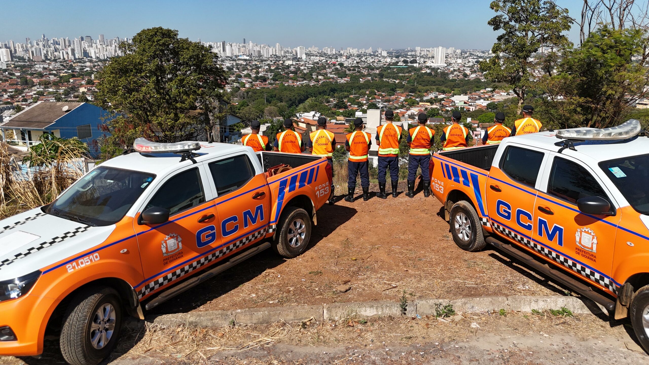 Defesa Civil de Goiânia divulga canais para alertas sobre perigos de chuvas e alagamentos