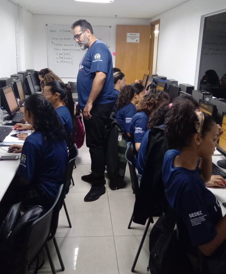 Goiânia Oferece 260 Oportunidades em Cursos Gratuitos de Capacitação Profissional