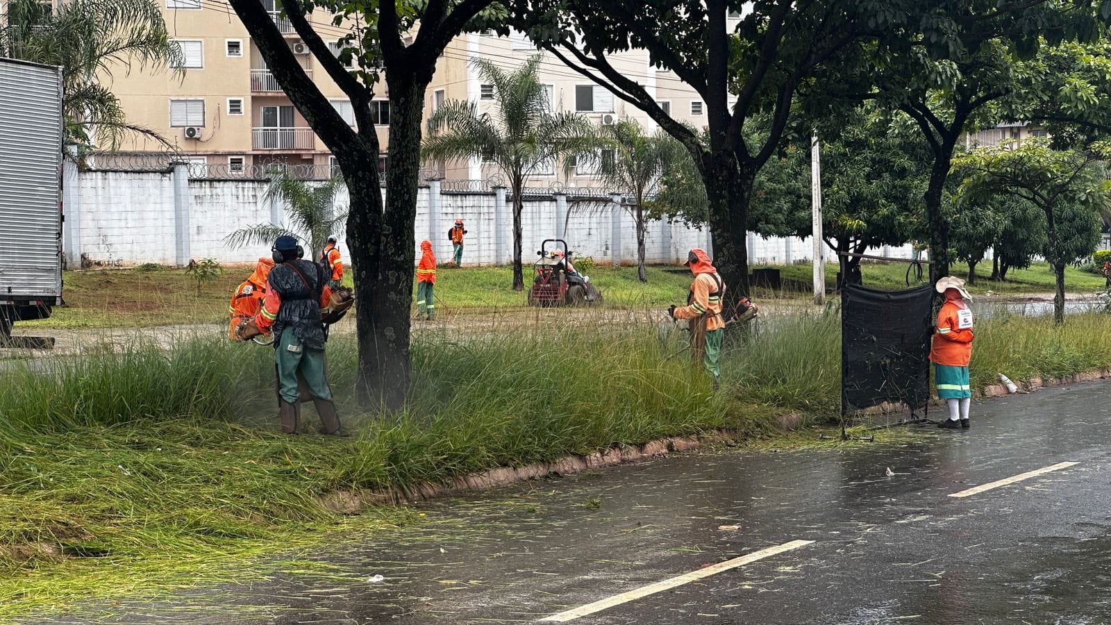 7º Mutirão dos 100 dias atende 40 bairros da Região Norte