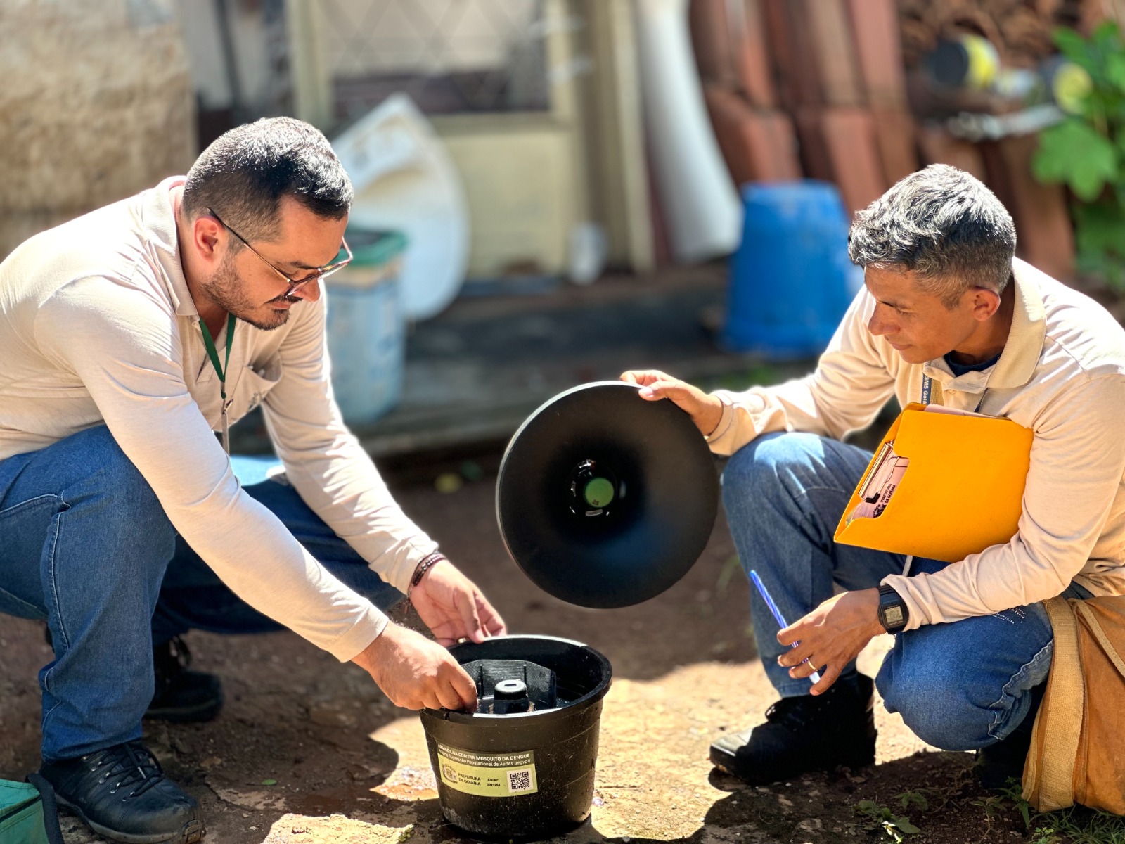 Prefeitura de Goiânia abastece mais de 5 mil armadilhas para combate ao Aedes aegypti