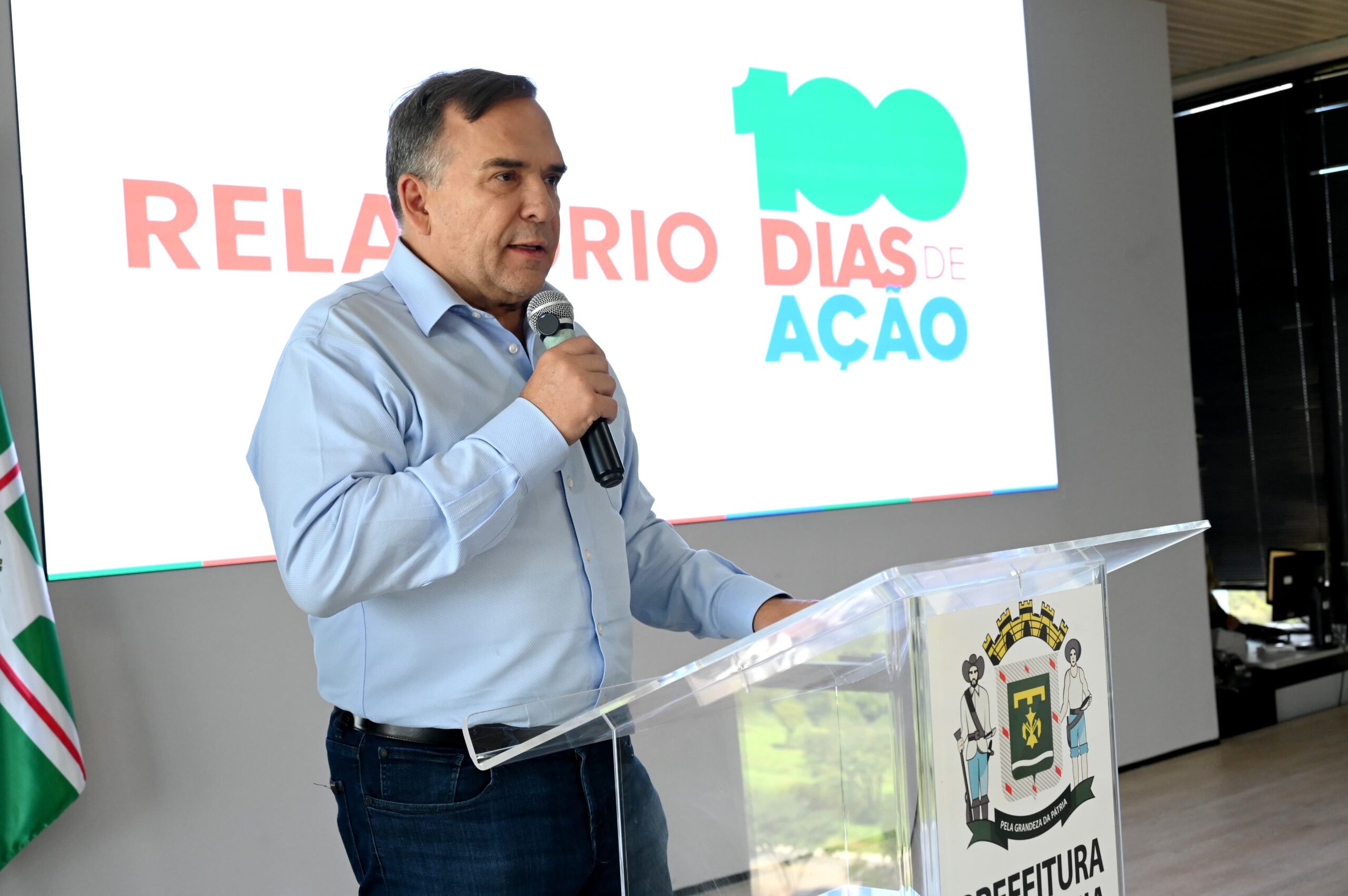 Prefeitura divulga relatório sobre os 100 dias de gestão de Mabel, destacando resultados alcançados.