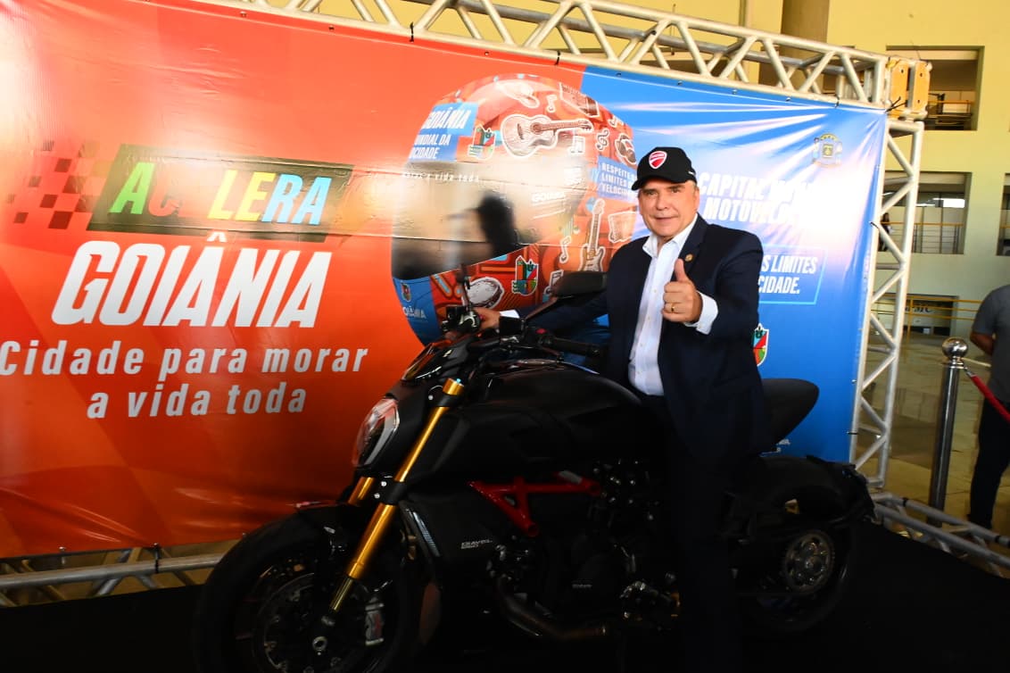 Mabel promove exposição de motos Ducati no Paço Municipal e celebra MotoGP Goiânia